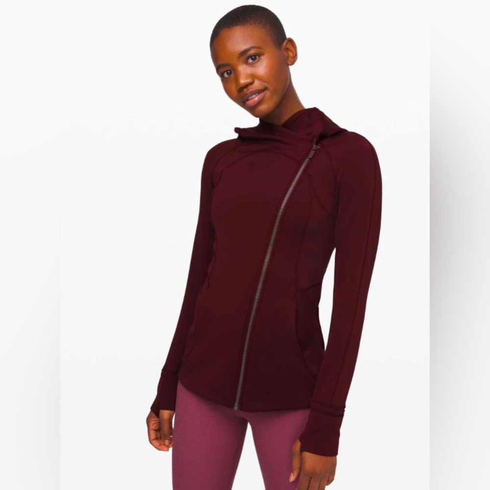 Lululemon Every Journey Hoodie
Garnet Women’s Size 6